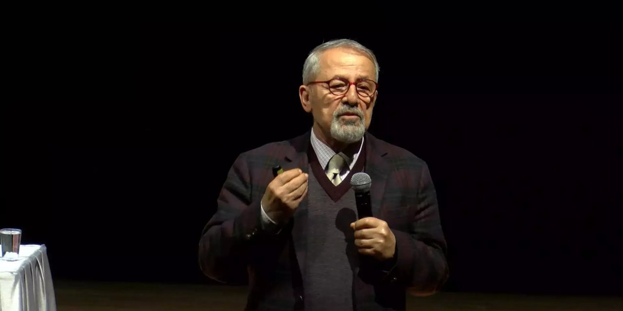 Çanakkale güne 2 depremle başladı: Naci Görür'den 'Bölge geriliyor' açıklaması