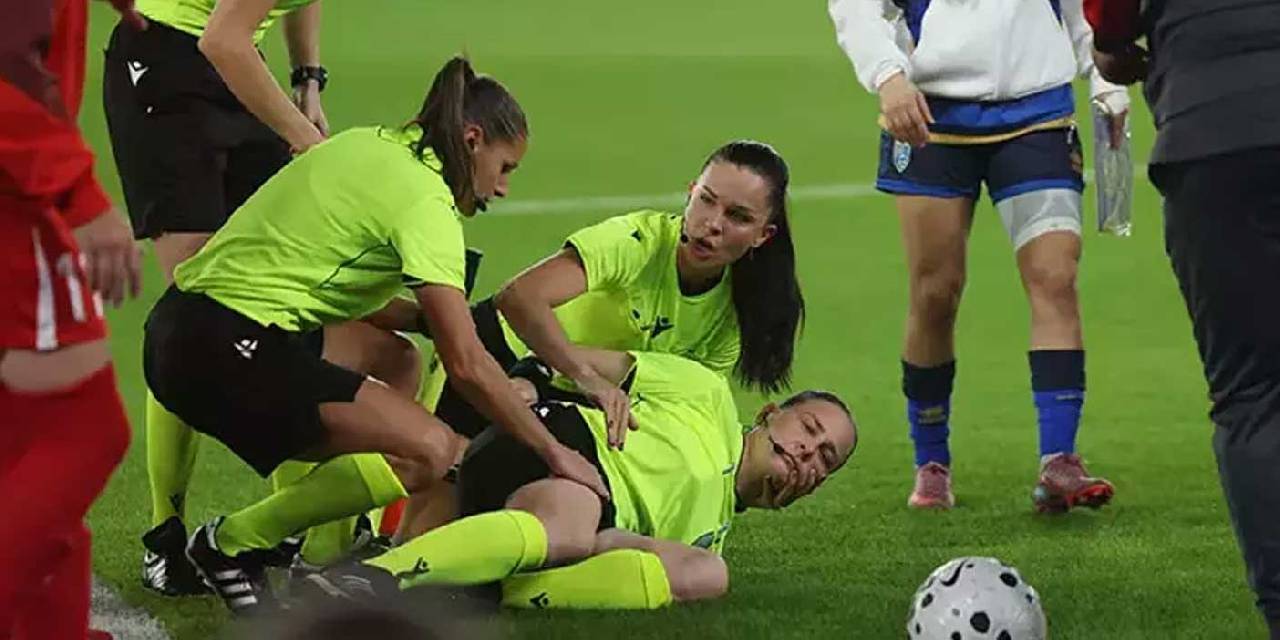 A Milli takımın maçında hakem bayıldı