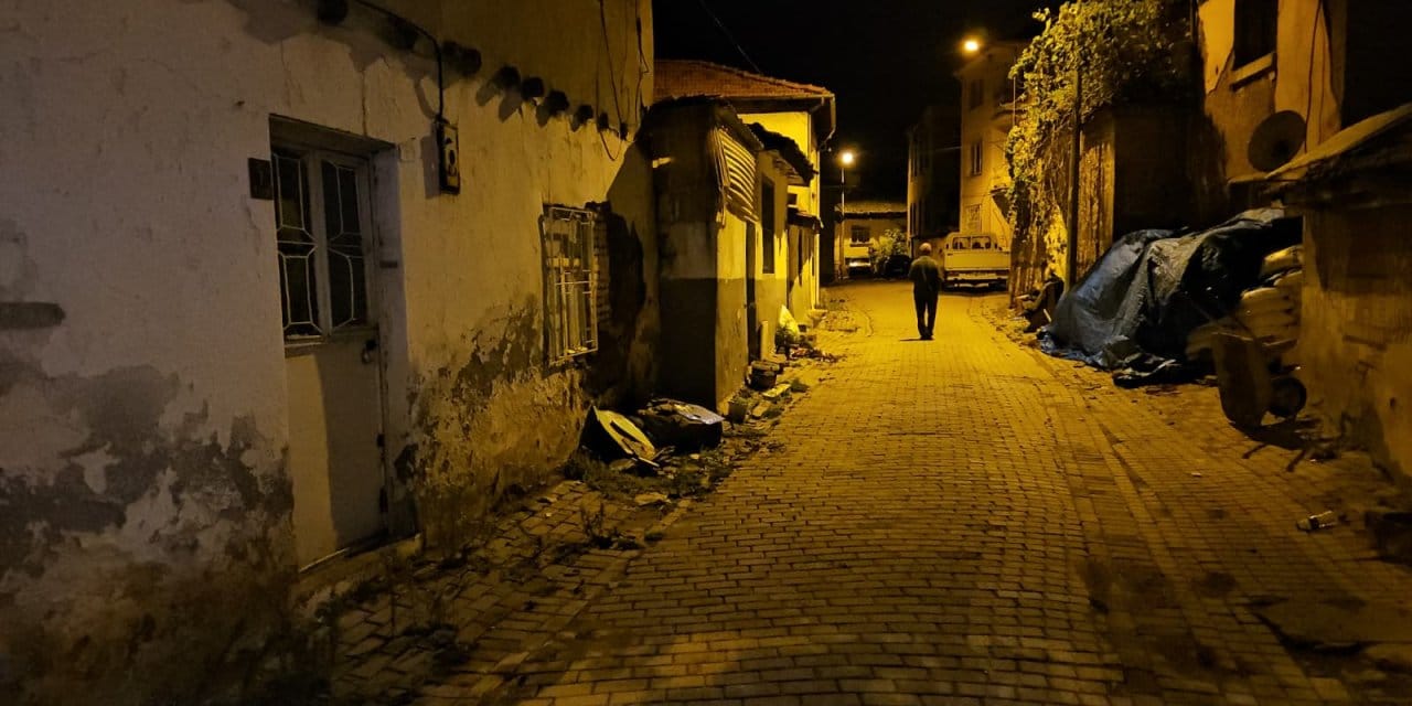 Balıkesir bu gece de sallandı!