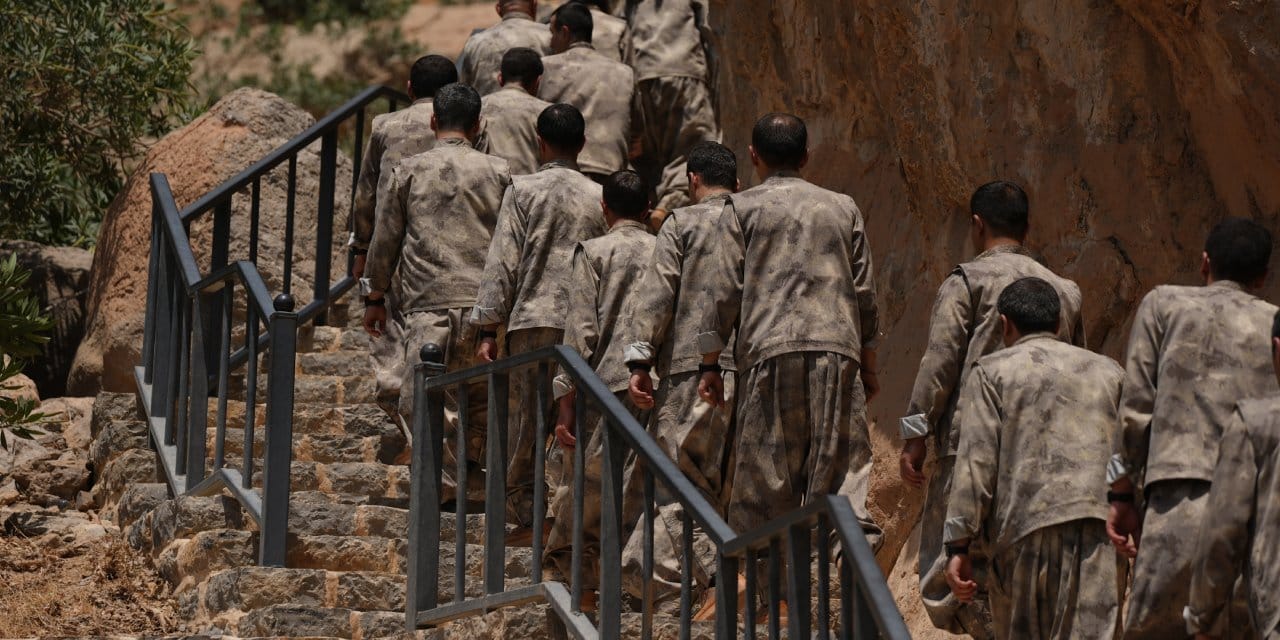 Süreç için kanuni düzenlemenin ilk ipucunu Abdulkadir Selvi verdi! Şeyh Said örneğini yazdı