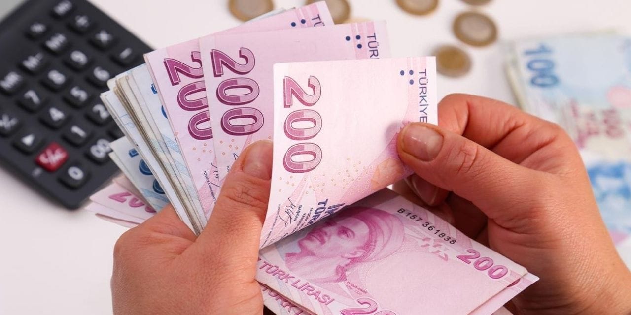 Hangi emeklilerin maaşından yüzde 25 kesilecek?