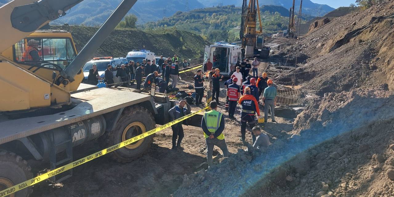 Sakarya'da iş cinayeti! Kuyuya düşen işçi yaşamını yitirdi