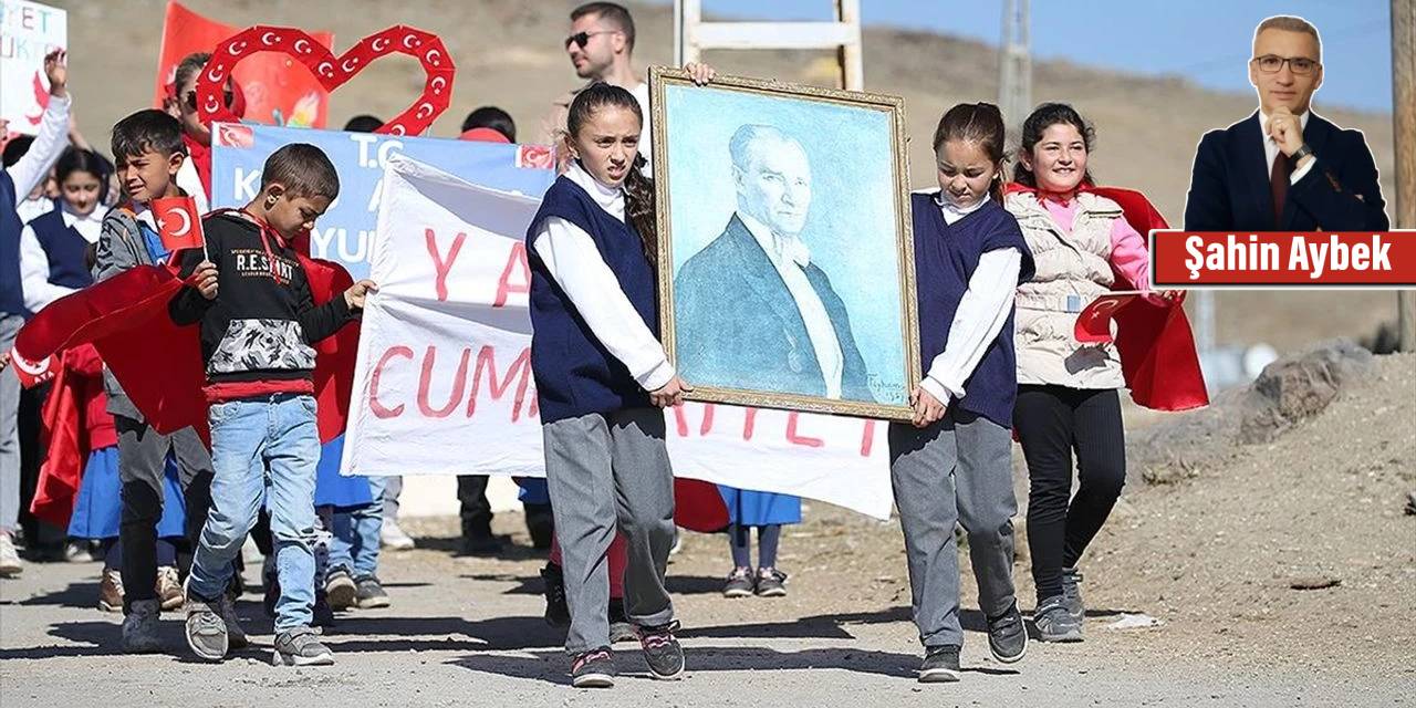 Cumhuriyet sağlık gibidir: Değerini kaybederek anlamak zorunda kalmayalım