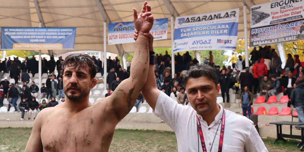 Başpehlivan Mustafa Sessiz oldu