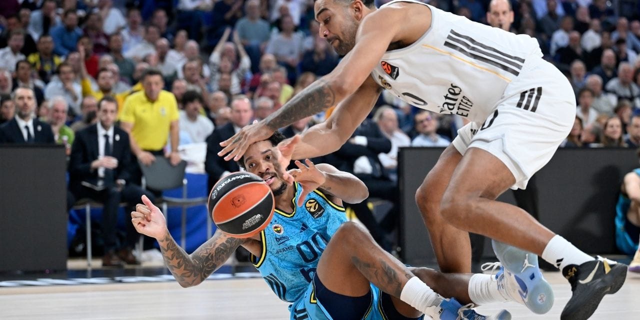 Fenerbahçe Madrid'te çok farklı yenildi