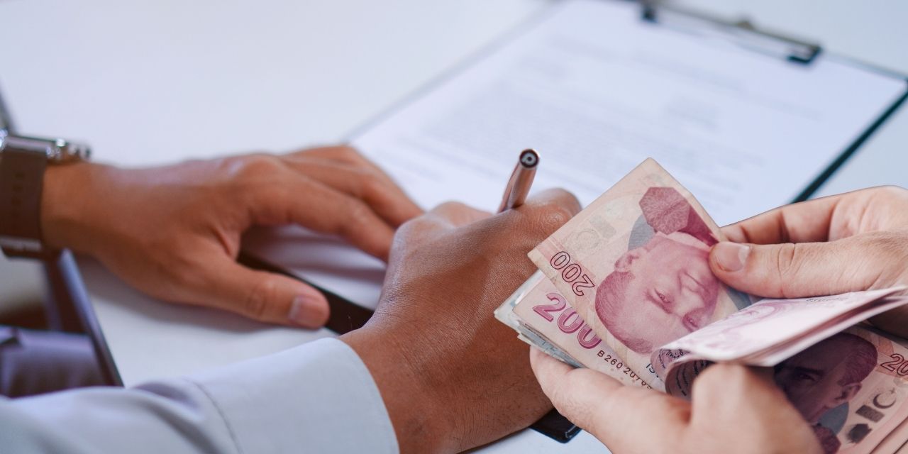 Son saatler... Bugün 15 lira yarından sonda 7 bin 438 lira