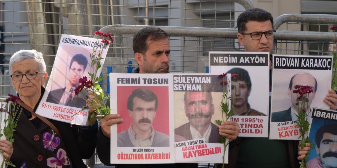 Cumartesi Anneleri 1075'inci haftada!