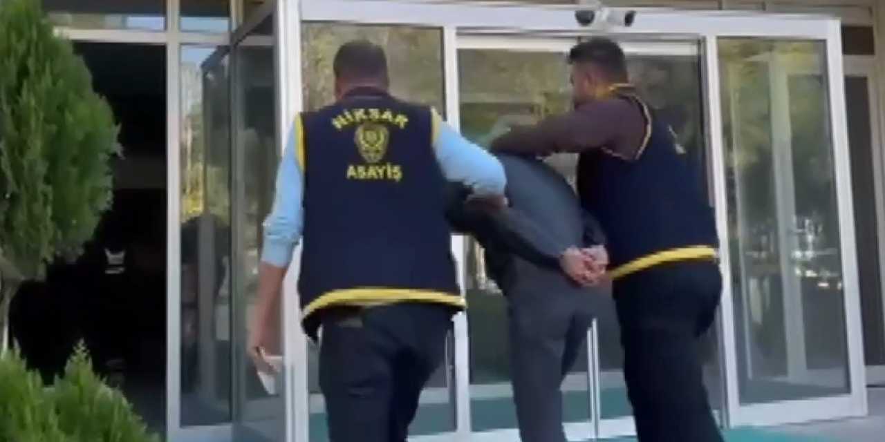 "Polisiz" dediler yaşlı çifti milyonluk vurgunla dolandırdılar!