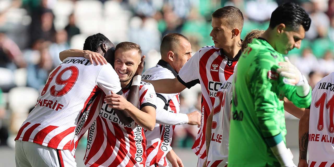 Samsunspor Konyaspor'u rahat geçti