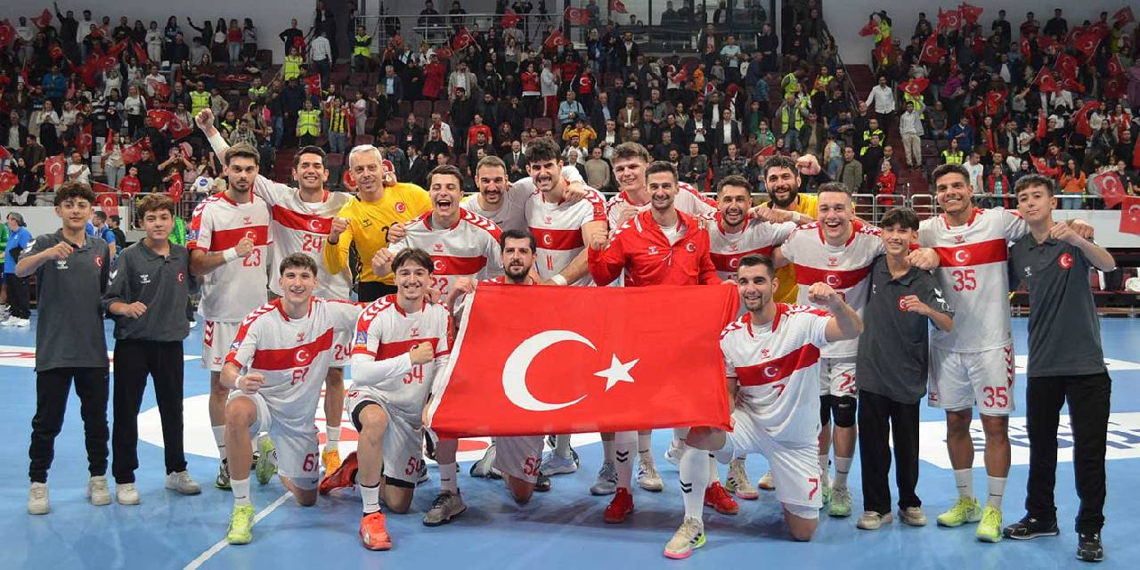 A Milli takımdan tarihi zafer