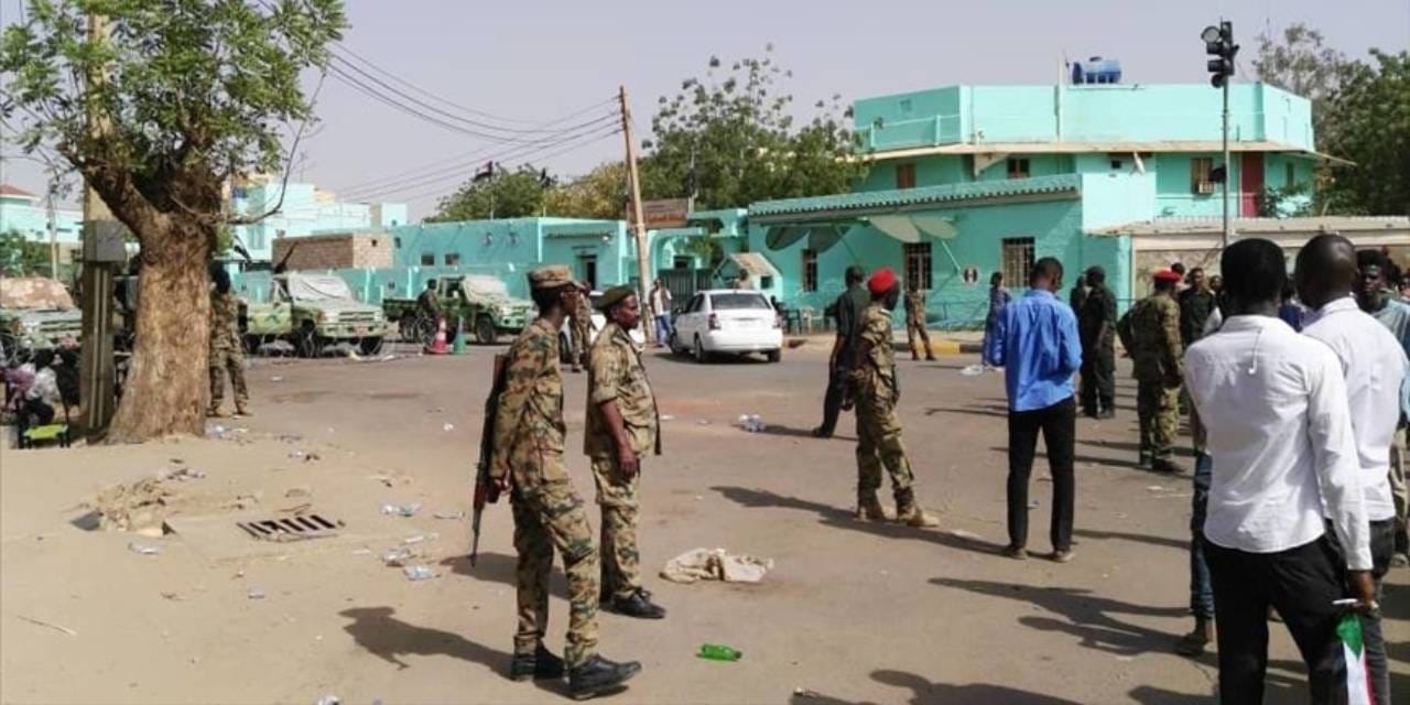 Sudan'da insani felaket! İki günde 300 kadın katledildi