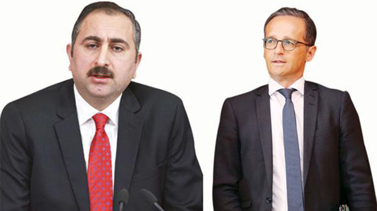Türkiye ve Almanya adalet bakanları Adil Öksüz konusunda telefonda görüştü