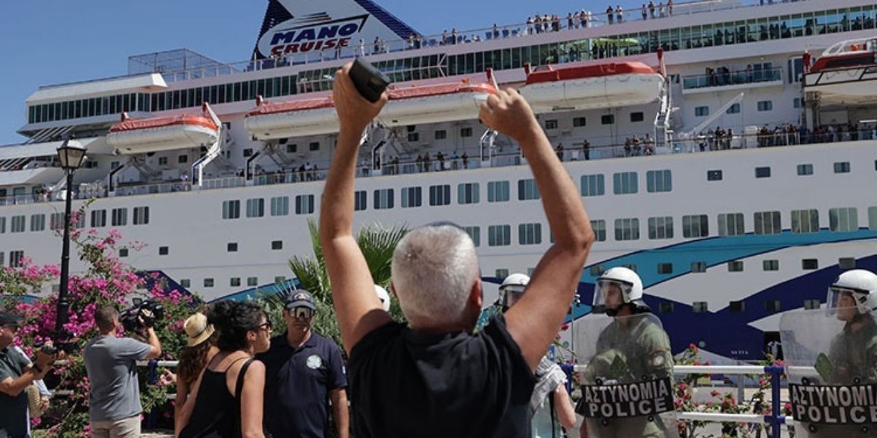 İsrailli turistler Yunan adasını karıştırdı