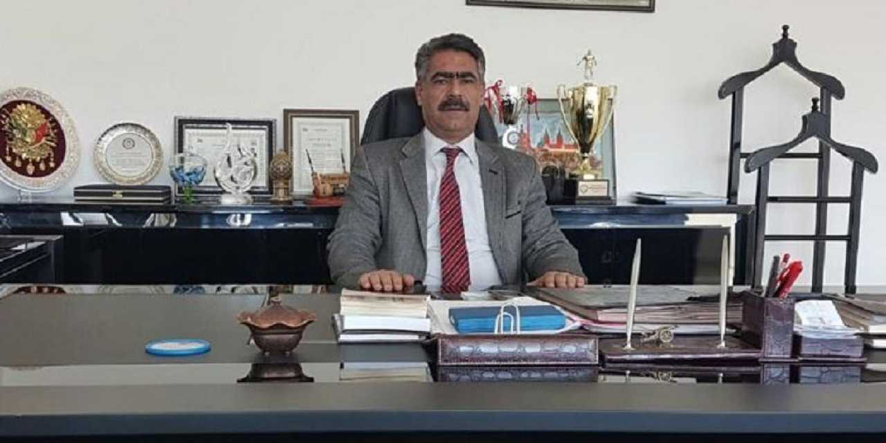 Atatürk’e hakaret eden daire başkanı görevden alındı