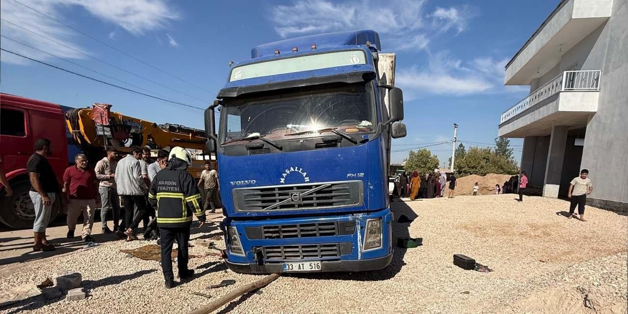 TIR lastiğini değiştirirken yaşamını yitirdi