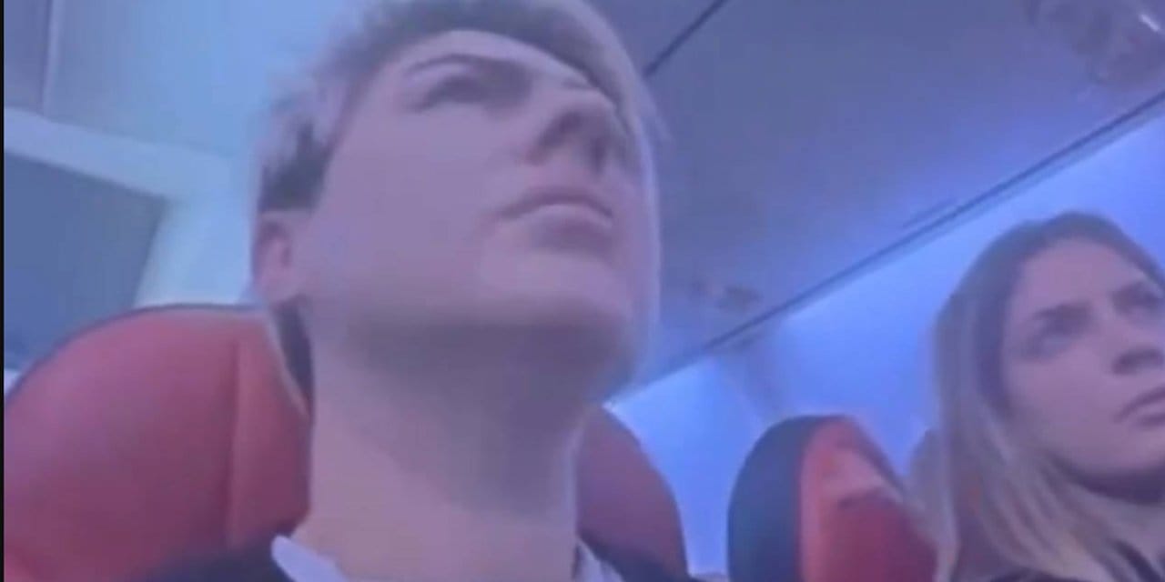 Köln-İstanbul uçağında korku dolu anlar! "Çarpmaya hazırlıklı olun"