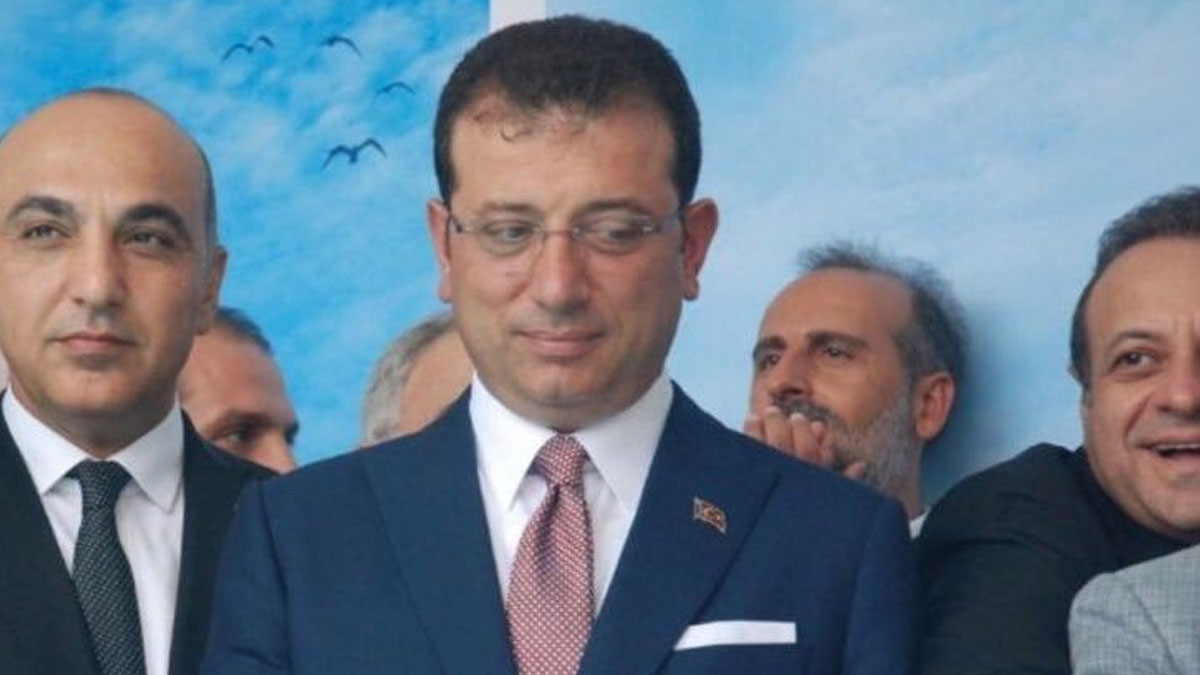Egemen Bağış buton yerine AKP'li 'Yeliz'in elini tuttu: İmamoğlu'nun bakışları gündem oldu