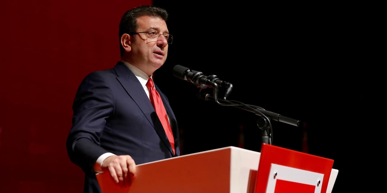 İmamoğlu'ndan Cumhuriyet için kenetlenme çağrısı