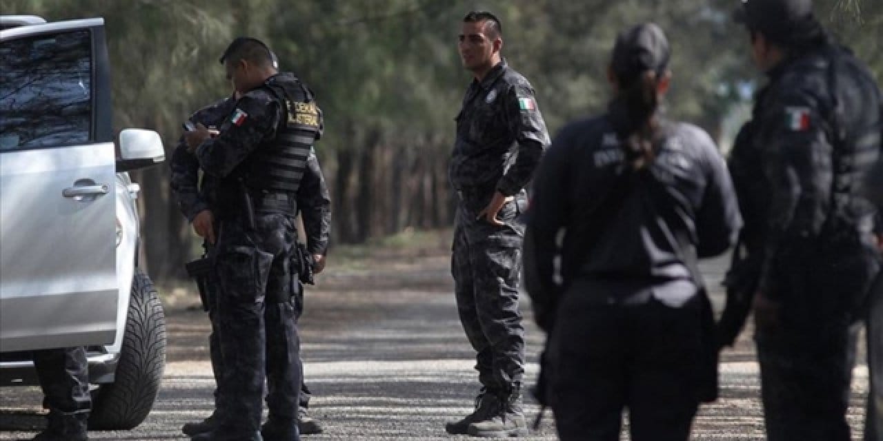 Meksika’da kartel ve polis çatıştı: 13 ölü