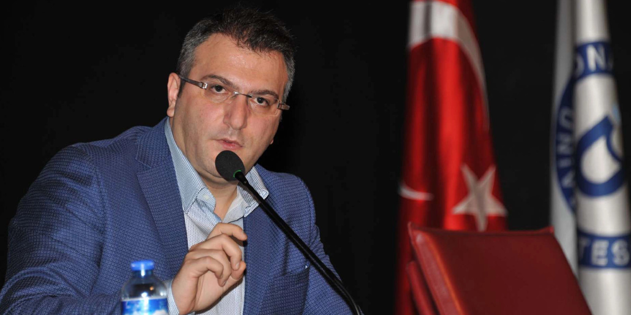 Cem Küçük'ten AKP medyasına 'Ahlaklı olun' çağrısı! Demirtaş'a neler neler demişlerdi