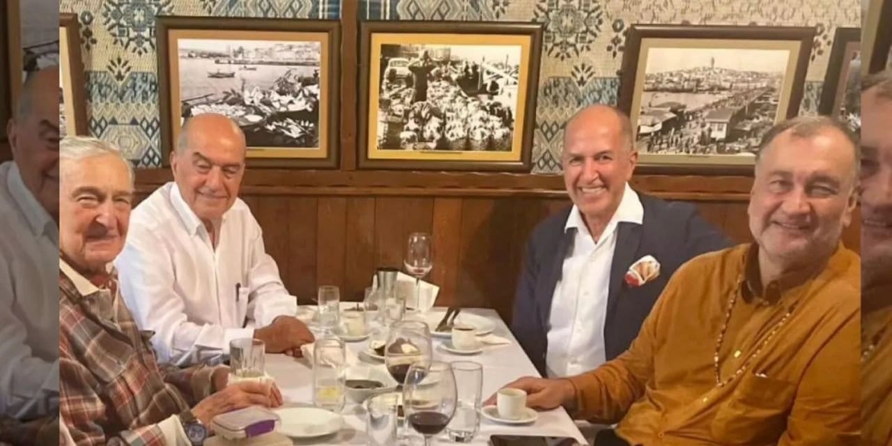 Sürpriz buluşma: Rahmi Koç ve Murat Ülker aynı masada