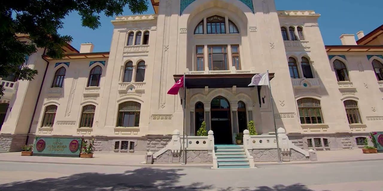 Ankara'da korkutan patlama! Ulus'ta meydana geldi