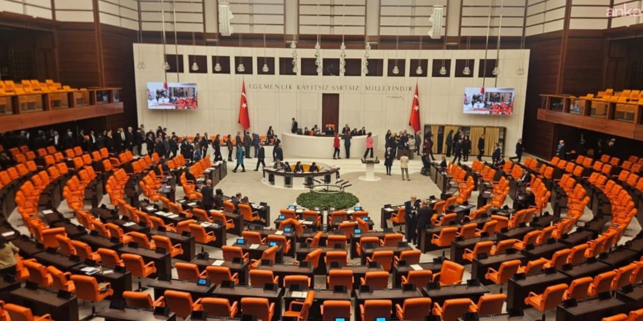 CHP'nin katılmadığı HSK üye seçimi tamamlandı