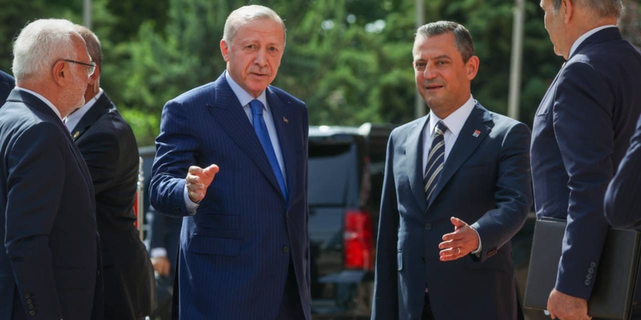 Erdoğan'dan Özgür Özel hakkında yeni dava