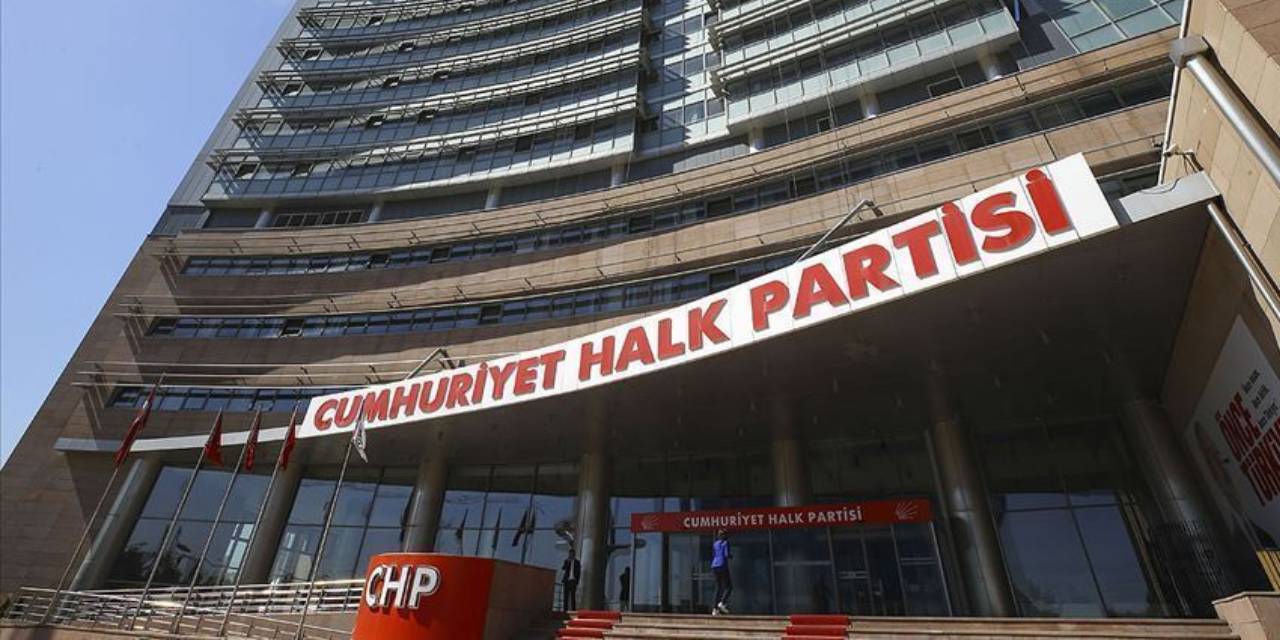 CHP'den Akın Gürlek açıklaması: Hukuk hukuku temsil edenlerin elinde eriyor