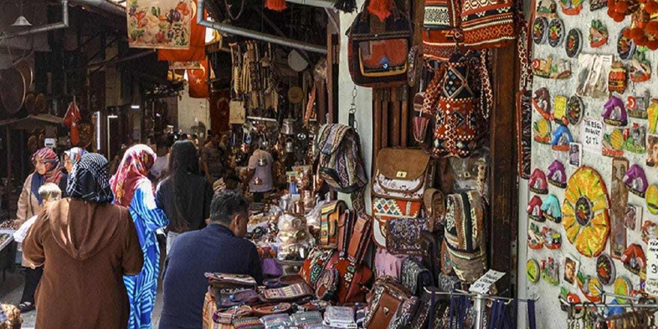 Vali açıkladı: 80 bin Suriyeli ülkesine döndü