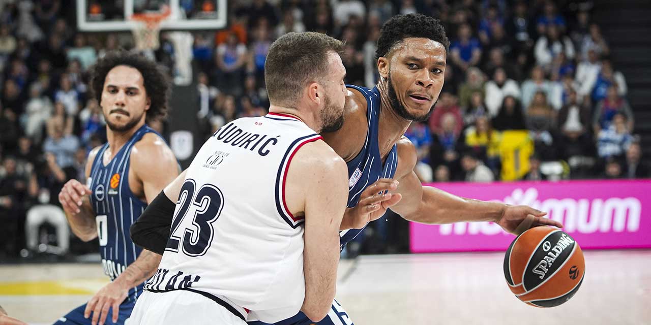 Anadolu Efes uzatmalarda yıkıldı