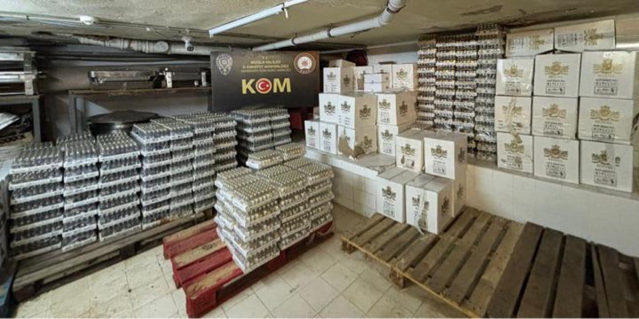 Muğla’da on binlerce şişe sahte içki ele geçirildi