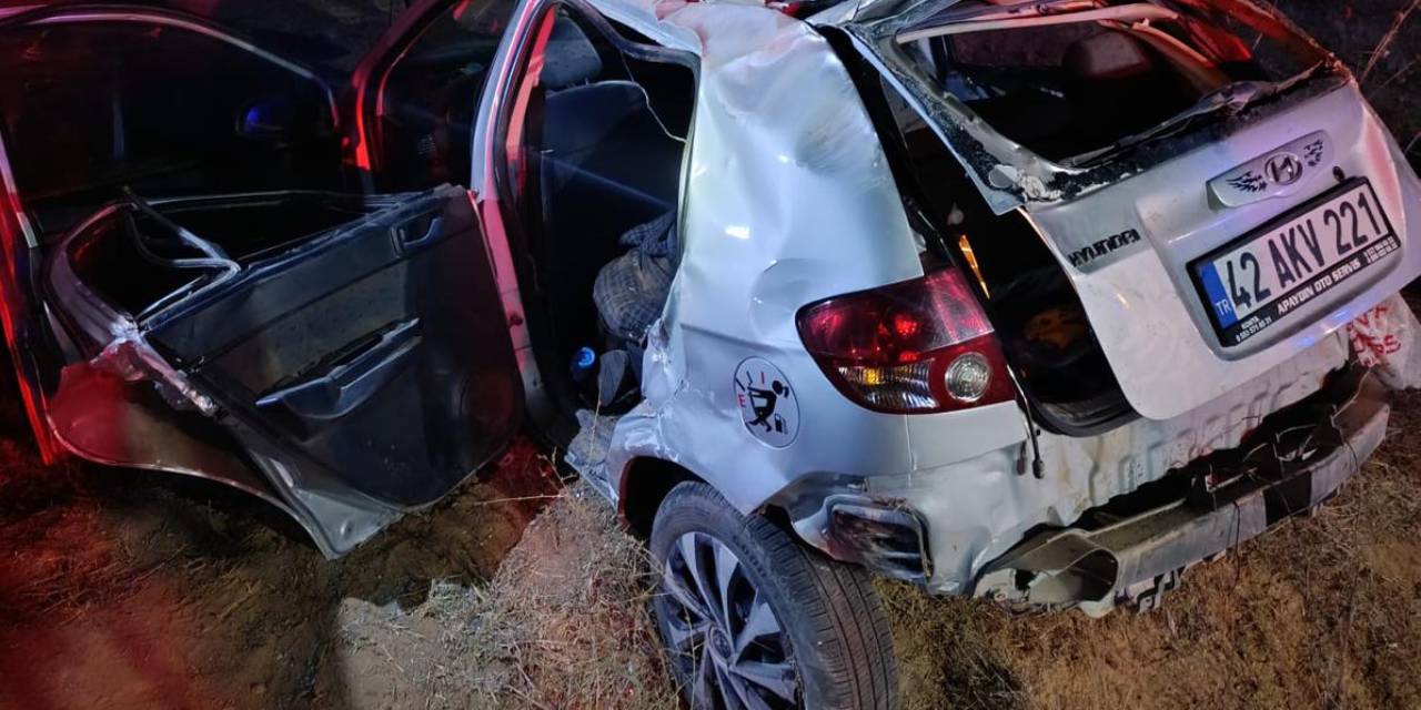 Kontrolden çıkan araç şarampole yuvarlandı: Sürücü hayatını kaybetti 3 yaralı