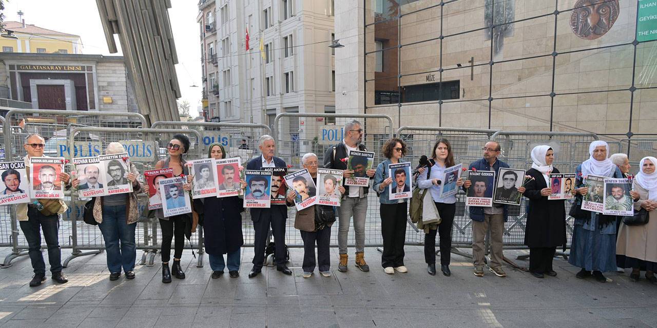 Cumartesi Anneleri 1076'ncı haftada!