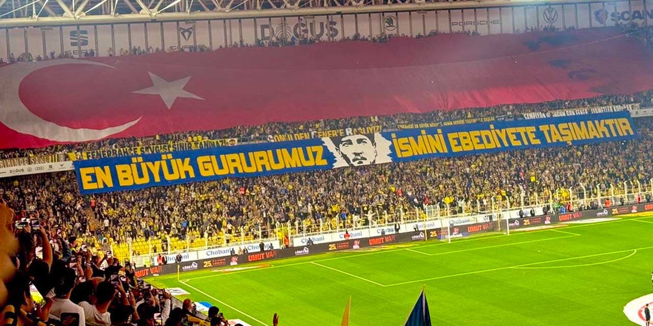 Kadıköy'de 10 Kasım koreografisi: En büyük gururumuz ismini ebediyete taşımaktır