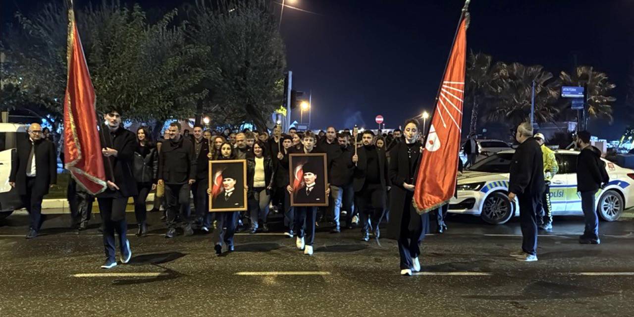 Büyük Ata'ya sessiz anma...