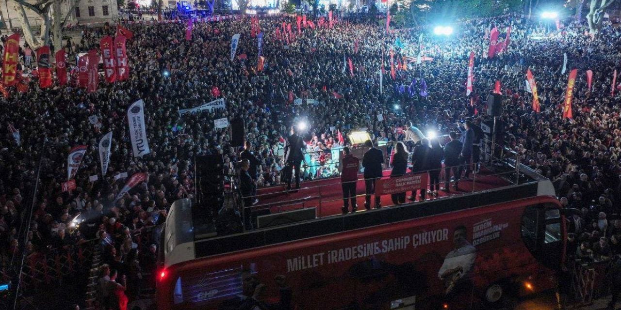 CHP'nin İstanbul'daki yeni miting adresi ve saati açıklandı
