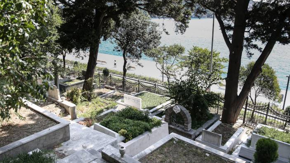 İstanbul'da mezar fiyatları dudak uçuklattı