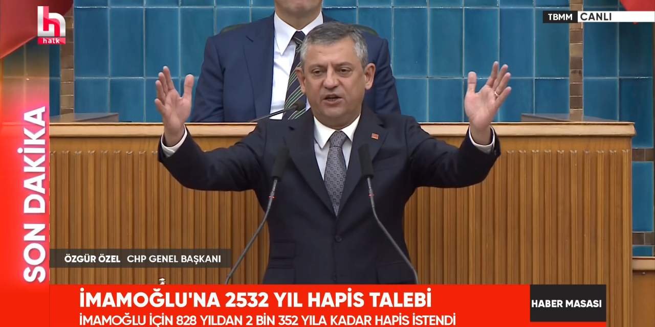 İBB İddianamesinin açıklandığı dakikalarda Özgür Özel'den İmamoğlu'na sahip çıkın çağrısı