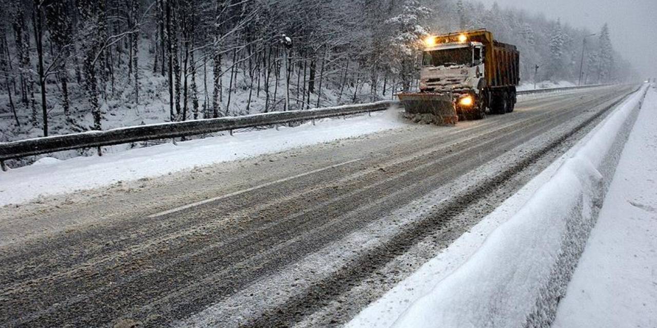 Zonguldak'ta 84 köy yolu ulaşıma kapandı