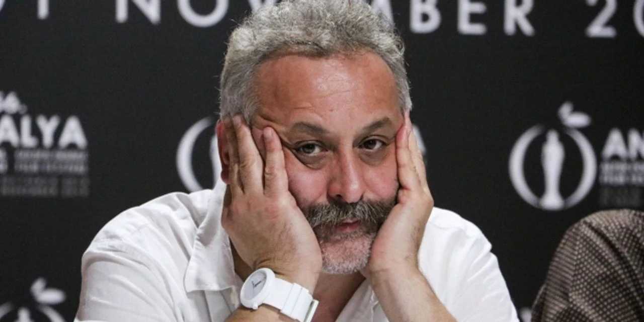 Ünlü yönetmen Onur Ünlü'den şok itiraf! "İnternetten dua satıyordum"