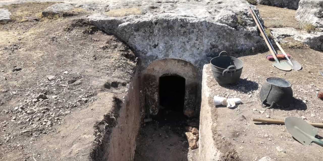 Adıyaman'da ilk kez bulundu: 1800 yıllık sır ortaya çıktı