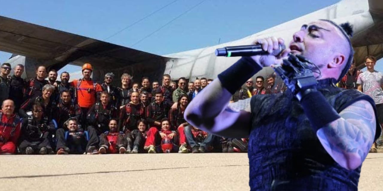 Yürek dağlayan tesadüf: Hayko Cepkin şehit askerlerle birlikte uçmuş