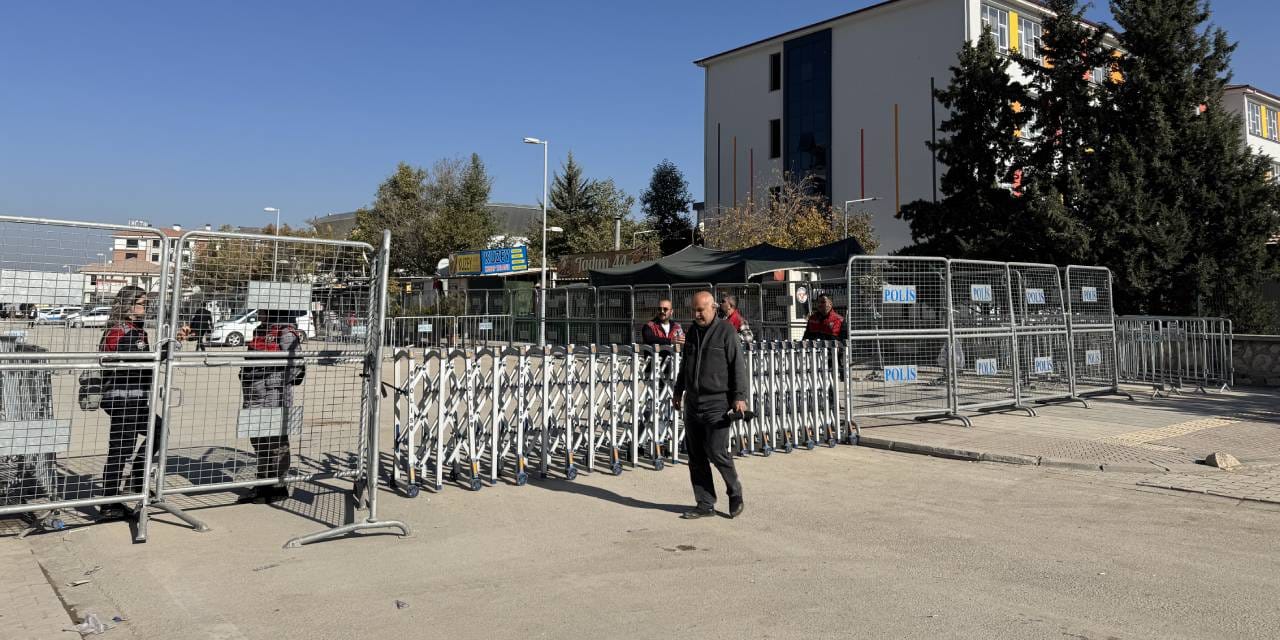 Organize suç örgütü davasında 8 tahliye