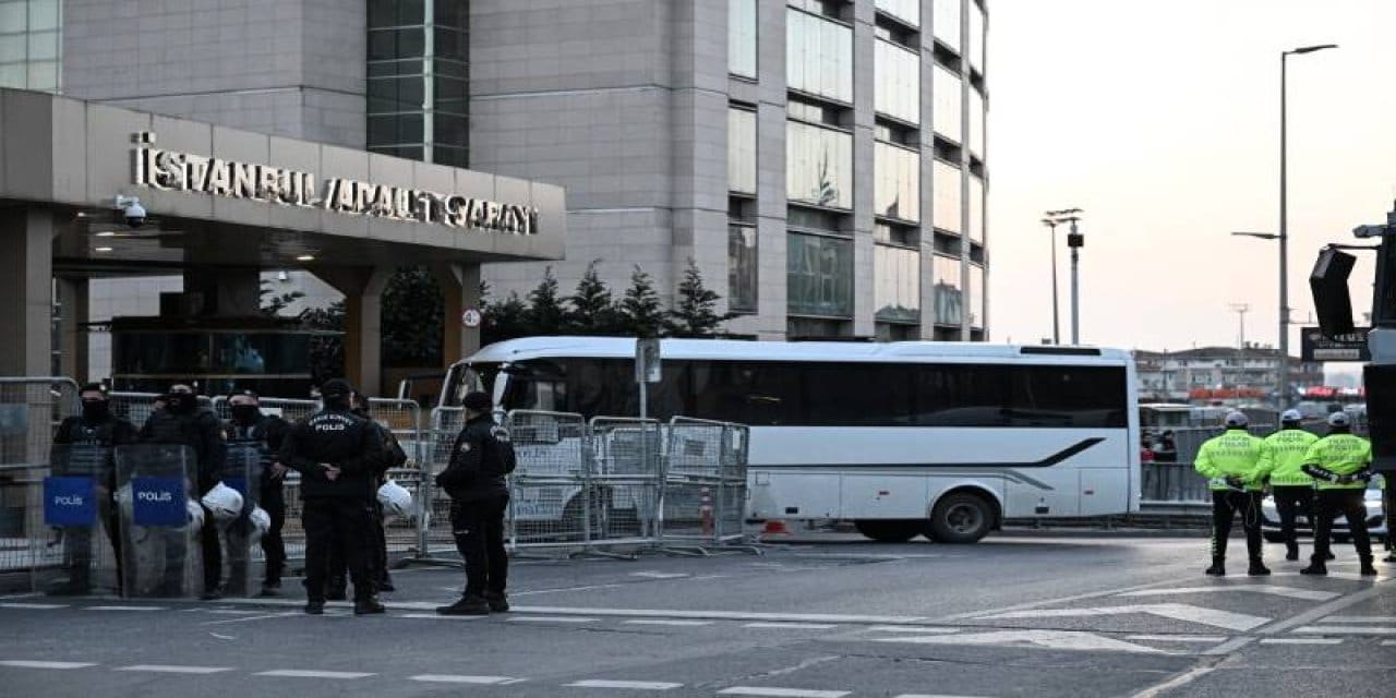 İstanbul Cumhuriyet Başsavcılığı'ndan Özgür Özel'in "Çınar" iddiasına açıklama