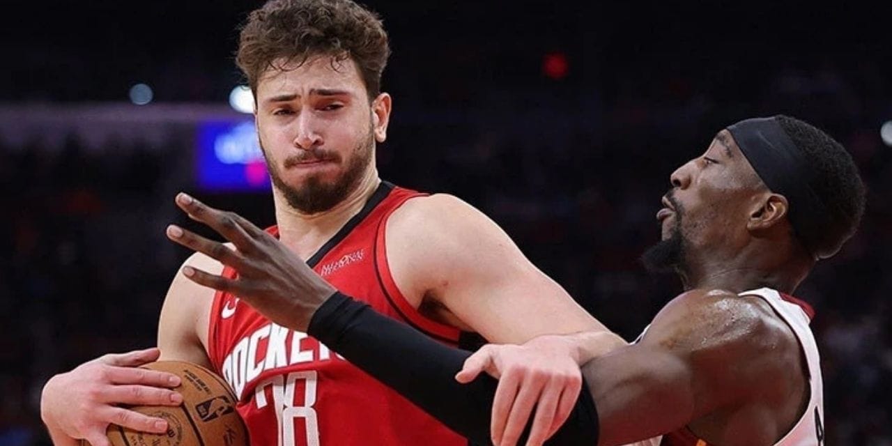 Alperen Şengün "double-double" yaptı Rockets kazandı
