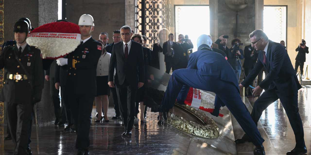 KKTC Cumhurbaşkanı Tufan Erhürman Ankara’da! Atatürk’ün huzuruna çıktı