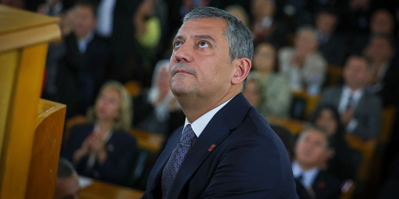 Özel: Bahçeli ip atınca da İmralı'ya gideceğim deyince de MHP ayakta alkışlıyor