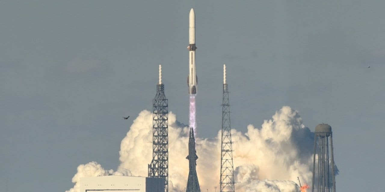 Amazon'un sahibi Mars'a roket fırlattı