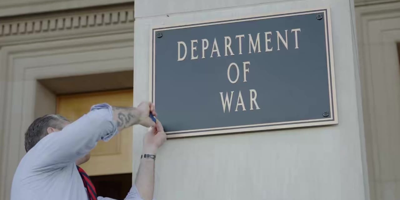 Tabela asıldı: Pentagon gitti Savaş Bakanlığı geldi